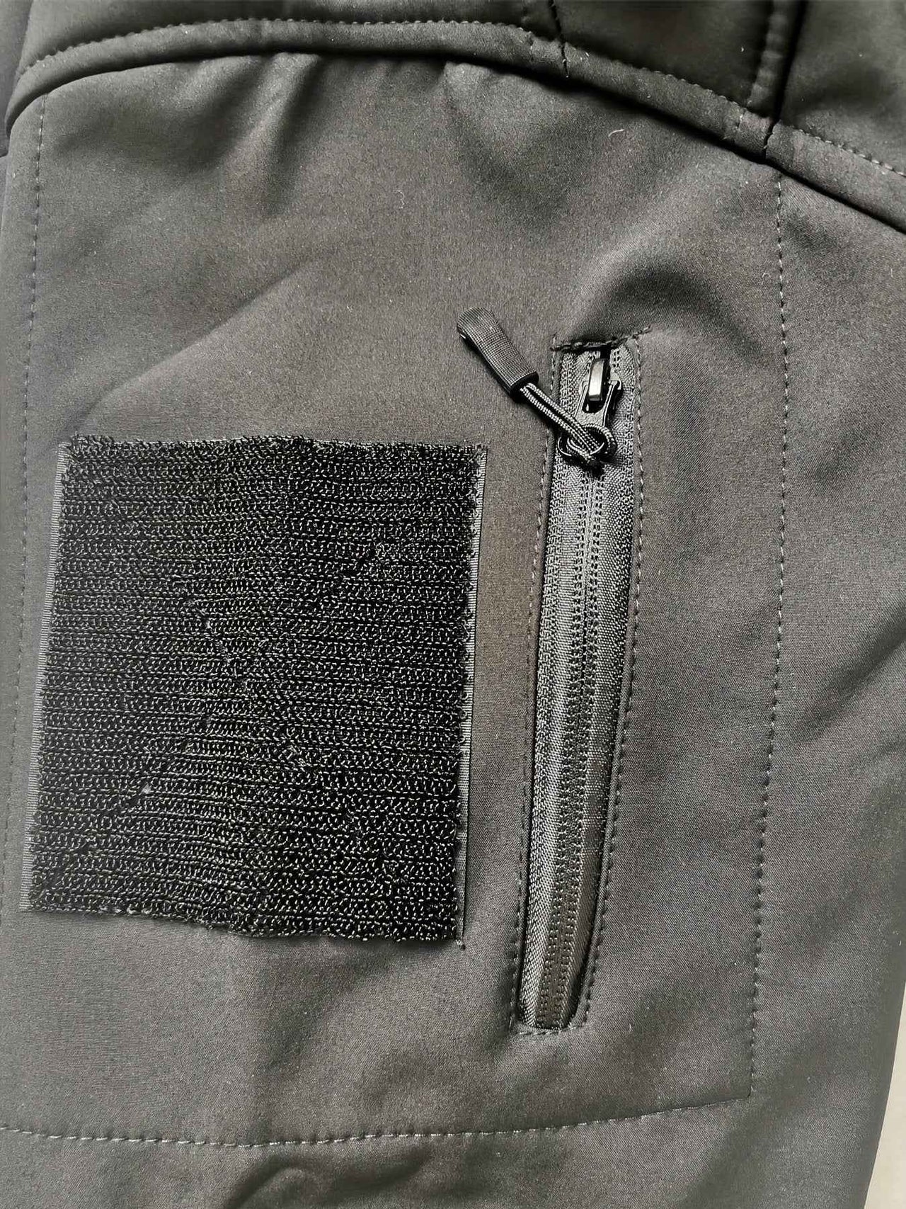 Chic Color Block Men's Windproof Long Sleeve Hooded Zip Up Jacket With Multi-pocket, Men's Outdoor Tactical Outwear For Fall Winter Hiking Camping Fishing