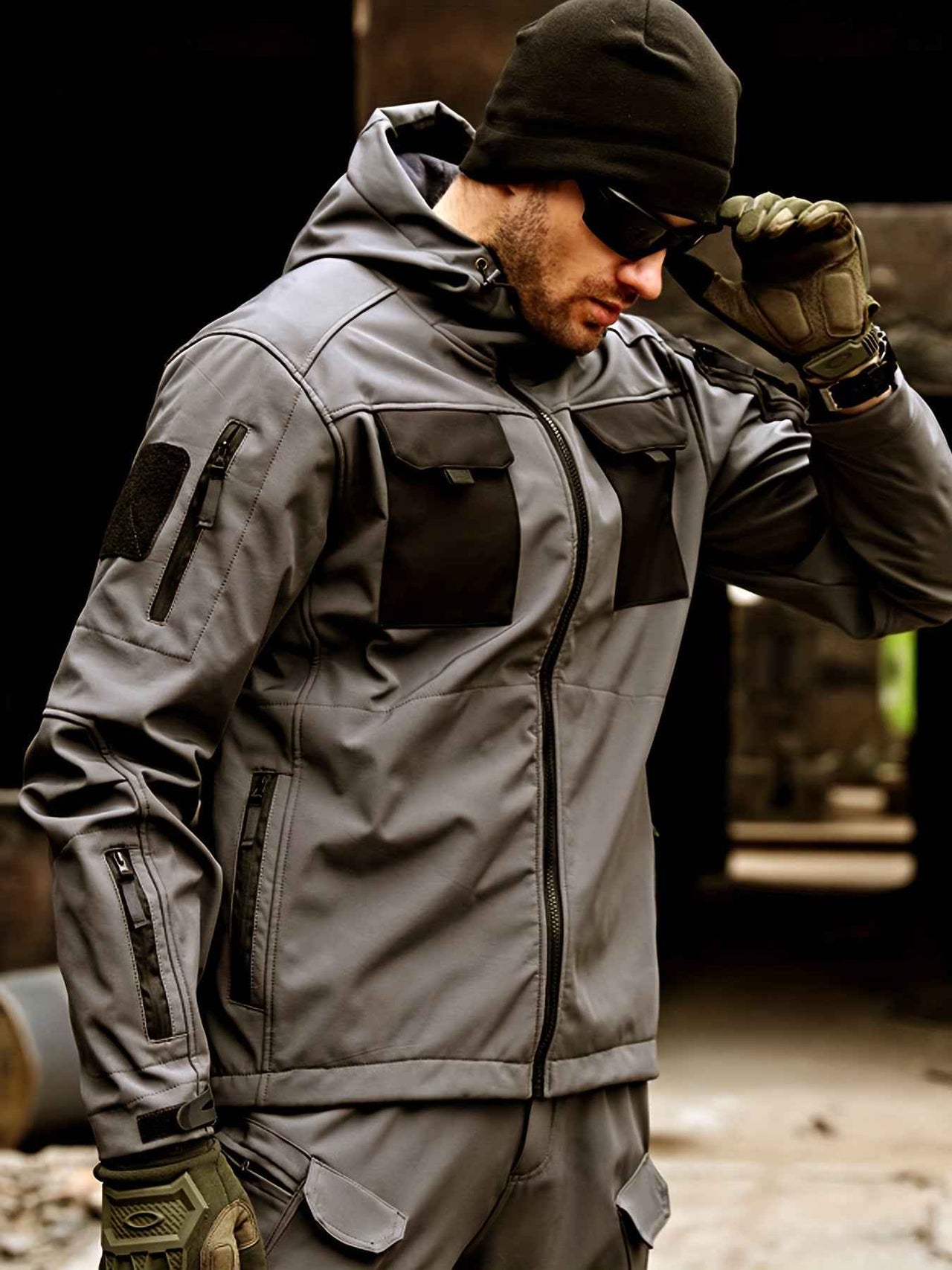 Chic Color Block Men's Windproof Long Sleeve Hooded Zip Up Jacket With Multi-pocket, Men's Outdoor Tactical Outwear For Fall Winter Hiking Camping Fishing